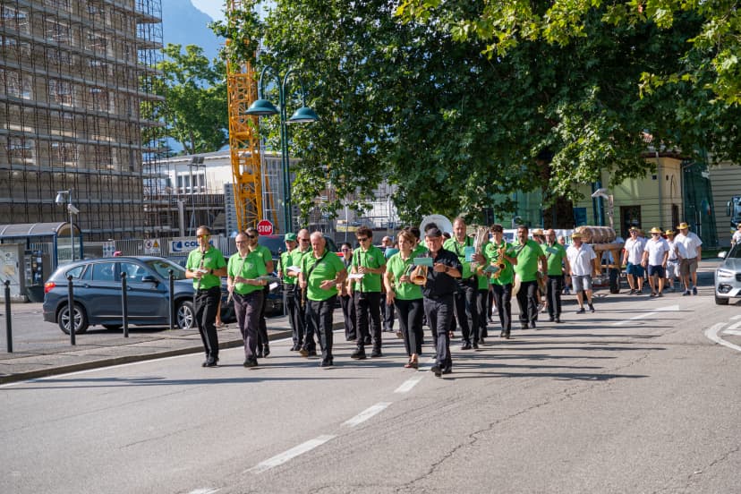 Gallery - Pam Bondola e Vim - La Bacionela Club