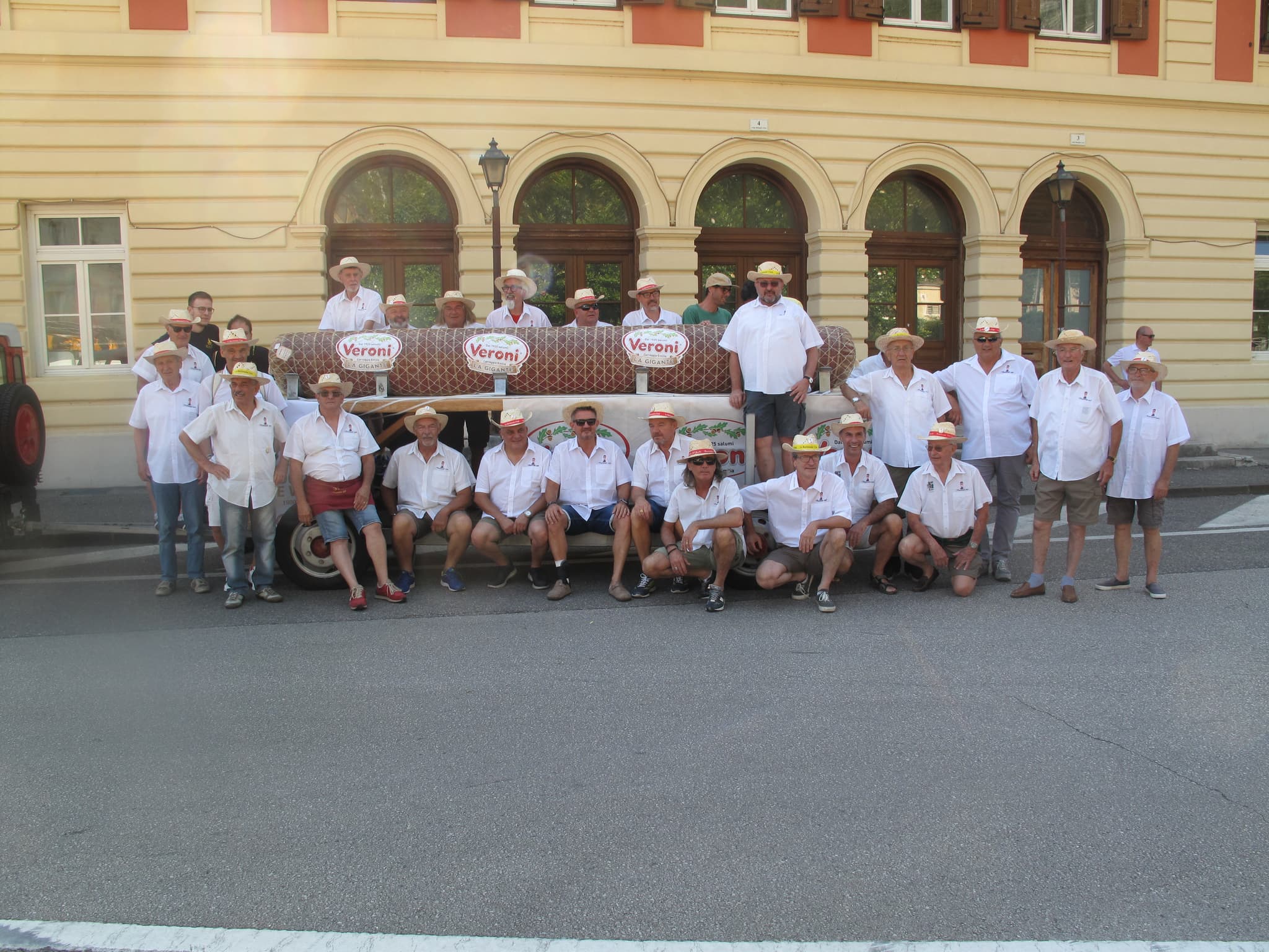 Membri de La Bacionela Club durante un evento